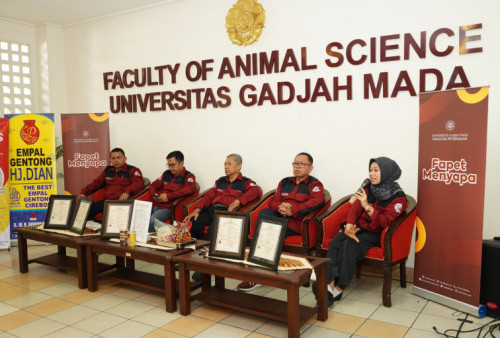 Peneliti UGM Buat Alat Deteksi Kandungan Babi Dalam Makanan, Mirip Test Pack Bakal Produksi Massal