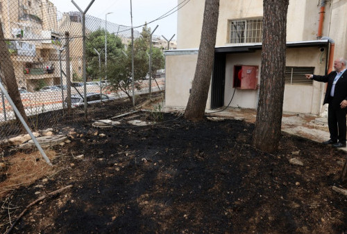 Kantor Badan Kemanusiaan PBB UNRWA Ditutup Setelah Dibakar Massa Israel  