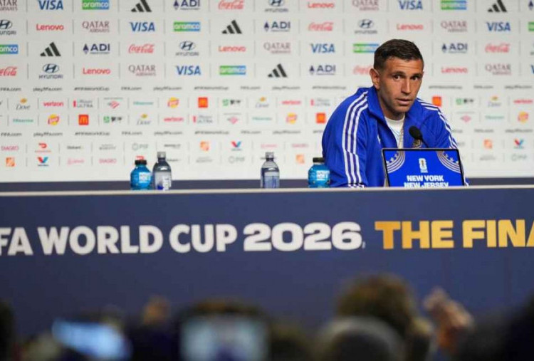 Emi Martinez Patah Jari Sejak Awal Piala Dunia, Siap Bawa Argentina Juara Lagi