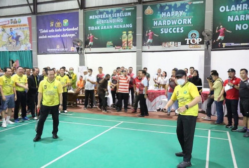 Gubernur Apresiasi Kapolda Sosialisasikan Fornas Lewat Kejuaraan Badminton Bhayangkara Cup