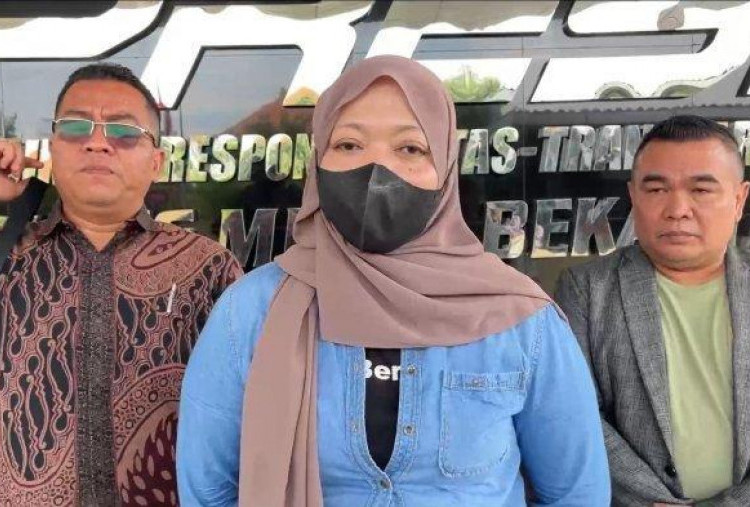 Wiwik Kaget Dua Paket Berisi Emas 75 Gram Lenyap: Diduga Dicuri Jasa Ekspedisi