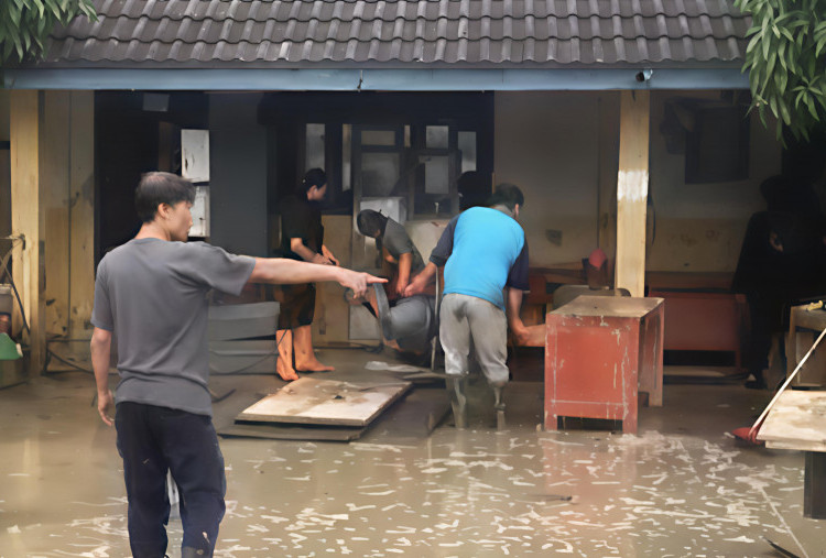 Imbas Banjir Besar, SMAN 21 Bekasi Tunda PSAJ ke Bulan April