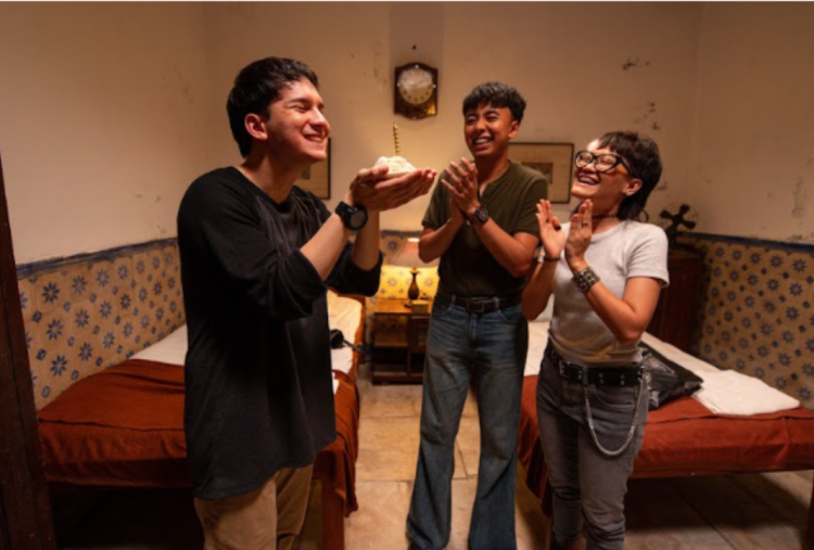 Film Hungry Ghost Festival Hadirkan Teror dan Komedi, Persahabatan Tiga Sahabat Diuji Pantangan Mistis