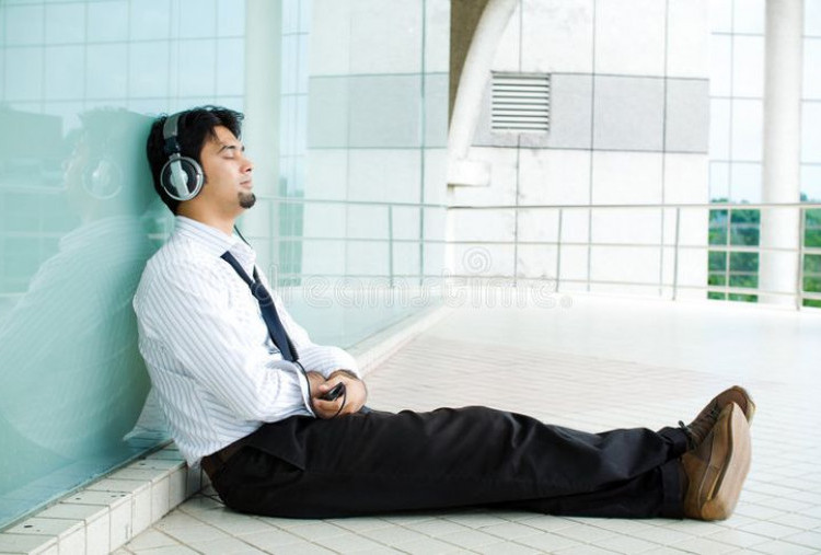 Rekomendasi Playlist Semangat Senin, Lagu Populer Indonesia dan Internasional 