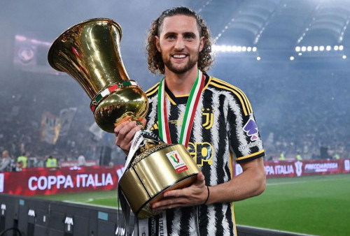 Pelatih Juventus Angkat Bicara Soal Adrien Rabiot ke Manchester United, Turunkan Tuntutan Gaji Tinggi