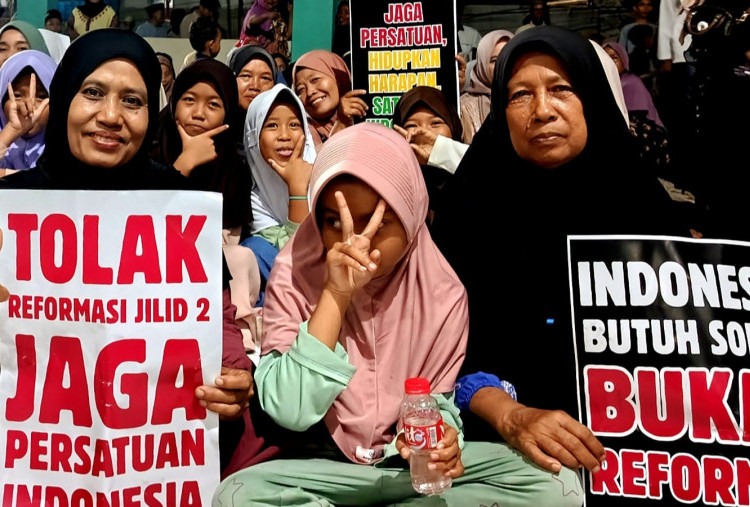 Peringati 1 Muharram, Warga Bekasi Serukan Pesan Damai untuk Negeri
