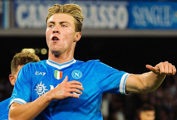 Keganasan Rasmus Hojlund Tak Ubah Pandangan Antonio Conte: Napoli Belum Siap Dominasi Italia!