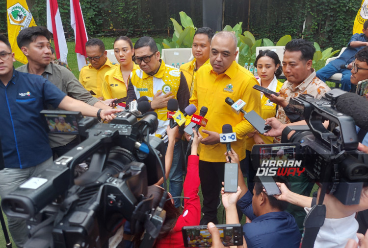 Sejumlah narasumber hadir dalam forum tersebut, yakni Idrus Marham, Ahmed Zaki Iskandar, Ahmad Doli Kurnia, Adi Prayitno, serta Alia Noorayu Laksono. Mereka membahas relevansi nilai-nilai Pancasila dalam menjaga kualitas demokrasi di tengah transformasi digital yang semakin pesat.