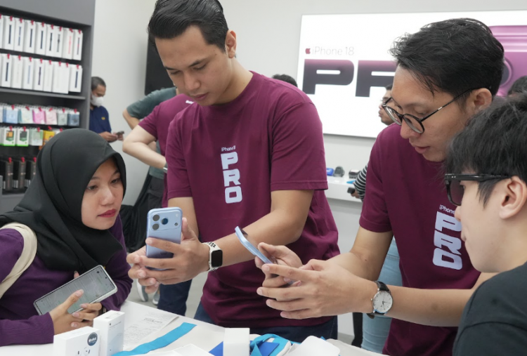 Beli iPhone 18 Pro Bisa Tengah Malam, Midnight Delivery Layani Pengantaran hingga Pukul 02.00 WIB