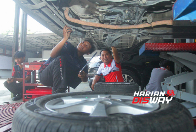 Janoko Autozone: Bengkel Muda, Standar Juara