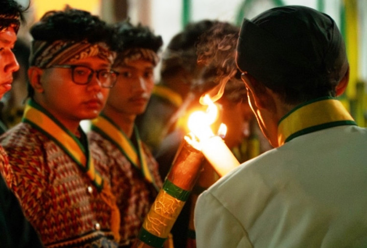 Kirab Obor Mangkunegaran: Tradisi Pura Mangkunegaran dan Rakyat Surakarta Melepas Ramadan, Sambut Idulfitri