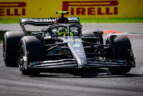 Hamilton Pede Mercedes Bangkit di F1 GP Singapura, Verstappen dan Alonso Gak Yakin!
