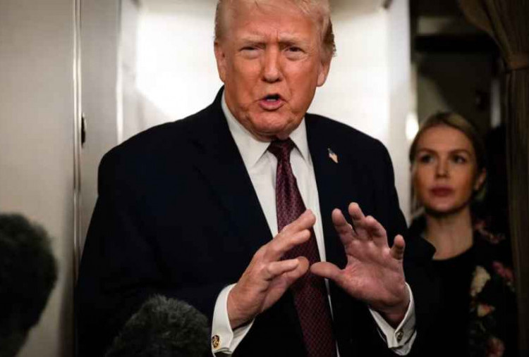 Trump Segera Berlakukan Tarif 25% Bagi Setiap Negara yang Berbisnis Dengan Iran