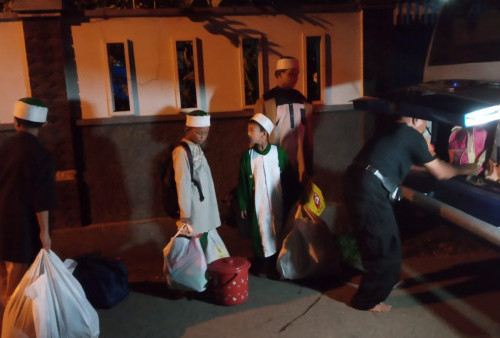 Giliran Aktivitas Pendidikan Kelompok Khilafatul Muslimin di Bekasi Dihentikan, Ratusan Santrinya pun Dipulang