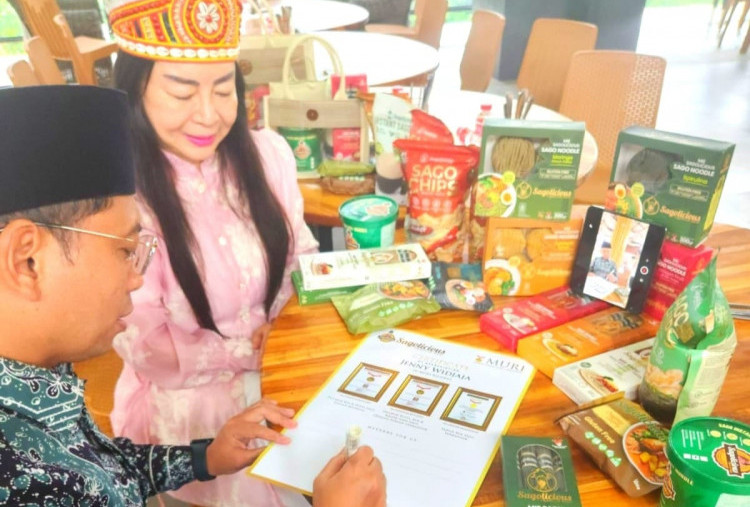 Anggota Komisi IX DPR RI Apresiasi Hilirisasi Sagu oleh Jenny Widjaja di Sukabumi