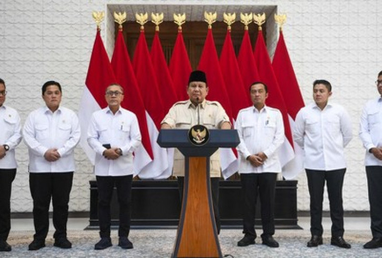 Prabowo Evaluasi 130 Hari Kabinet, Pastikan Program Prioritas Berjalan On Track