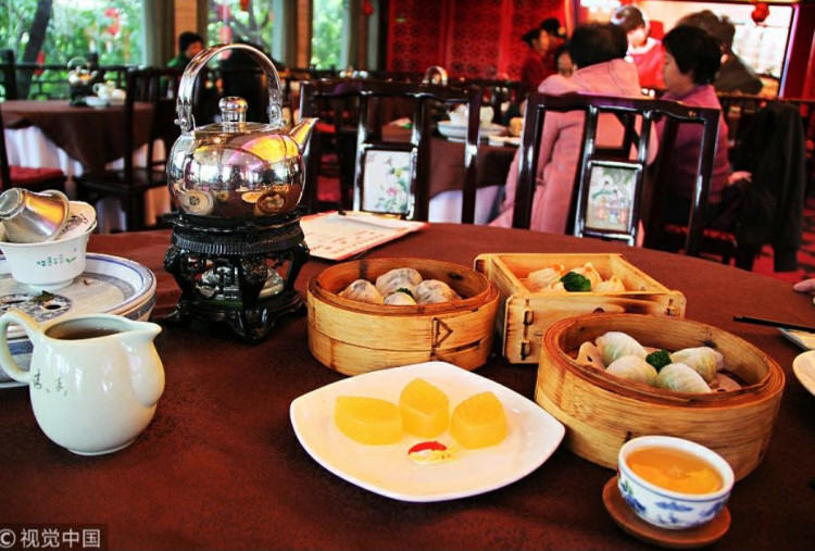 Yum Cha, Tradisi Minum Teh yang Menyatukan Keluarga di Guangzhou