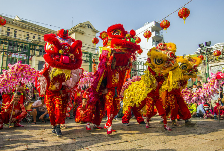 5 Lokasi Nonton Pertunjukan Barongsai di Surabaya saat Imlek 2025, Gratis Bonus Dapat Angpao!