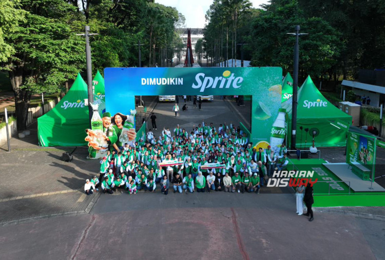Melalui program Dimudikin Sprite, sekitar 300 pemilik warung diberangkatkan menggunakan bus khusus dengan rute lintas Jawa Utara, Jawa Selatan, hingga Sumatra. Selain fasilitas transportasi gratis, peserta juga mendapatkan berbagai perlengkapan perjalanan seperti jaket, bantal leher, tas, hingga stok minuman untuk menunjang kenyamanan selama perjalanan. Program ini turut dilengkapi dengan sistem registrasi terstruktur dan fasilitas rest area bertema “Warung Nyegerin”.