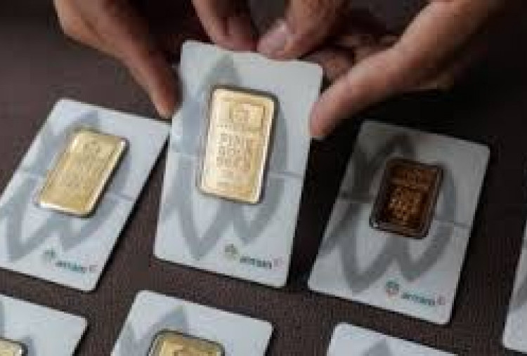 Harga Emas 10 Mei 2025 Turun, Antam Tetap Bertahan di Atas Rp 2 Juta
