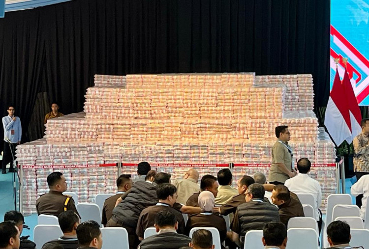 Kejagung Pamer Tumpukan Uang Rp10,2 Triliun, Bakal Diserahkan ke Negara di Hadapan Prabowo