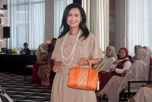 Ciputra World Surabaya Gelar Fashion Show dan High Tea Untuk Memperingati Business Women’s Day