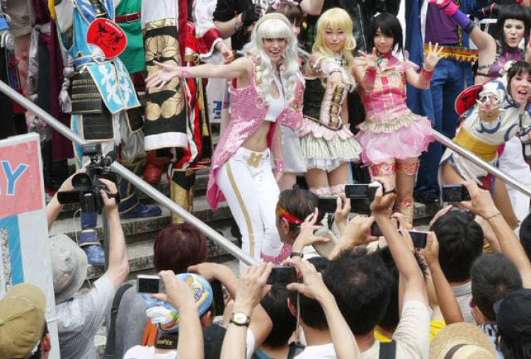 Fotografi Cosplay di Event Jepang Surabaya: Dari Hiburan Menjadi Rivalitas Bisnis