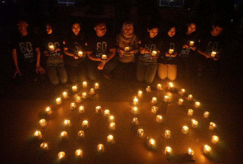 Switch Off, Komunitas Earth Hour Surabaya Matikan Listrik 1 Jam
