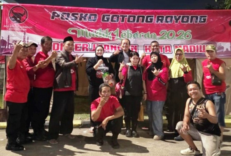 Posko Gotong Royong Mudik DPC PDIP Kota Madiun Hadir di Terminal Purboyo