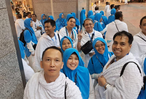 Naik Haji Bersama Mabruro (2): Naik Bus Eksekutif ke Mekkah, Jalani Umrah Sunnah Pertama 