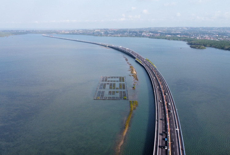 Bali, Manado, Kalimantan Dipadati Wisatawan Selama Libur Waisak, Ini Jalur Tol Paling Macet