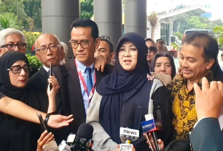 Roy Suryo dan Dokter Tifa Batal Ditahan, Kejaksaan: Wajib Lapor Seminggu Sekali