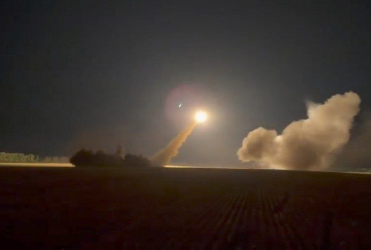 Rudal Flamingo Ukraina Hantam Pusat Produksi Roket Rusia dan Pangkalan MiG-31