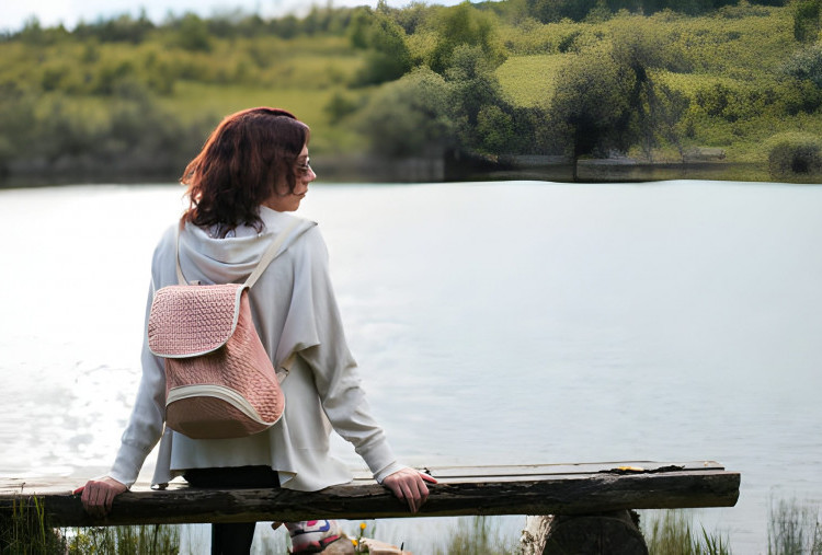 Cara Bijak Menghadapi Fase People Come and Go dalam Lingkaran Hidup