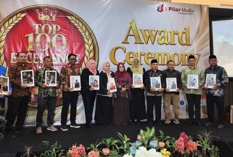3 Sekolah Rakyat Raih Penghargaan Top 100 Excellence Award 2026