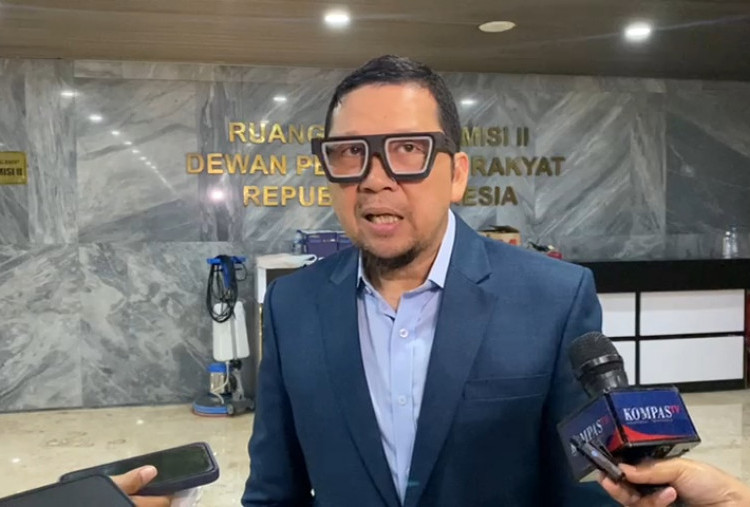 Jelang Demo 27 Agustus Hari Ini, Komisi II Pastikan Aktivitas DPR Tetap Berjalan Normal