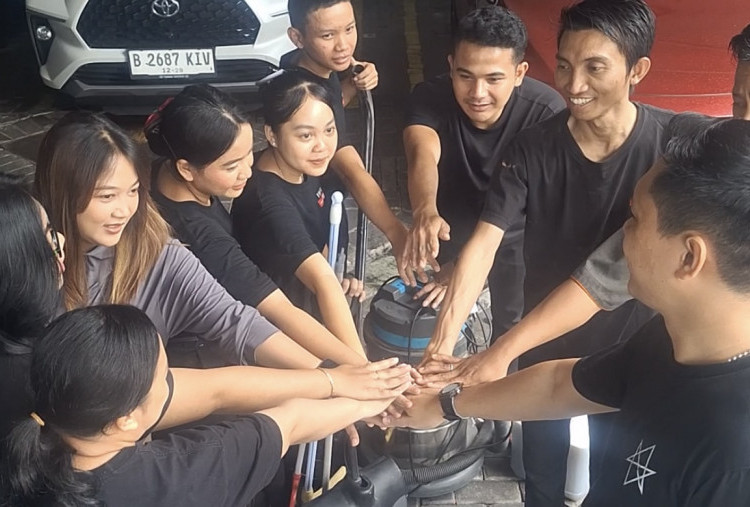 Hotel 88 Embong Malang Rayakan HUT ke-12 dengan Semangat Kolaborasi dan Aksi Sosial