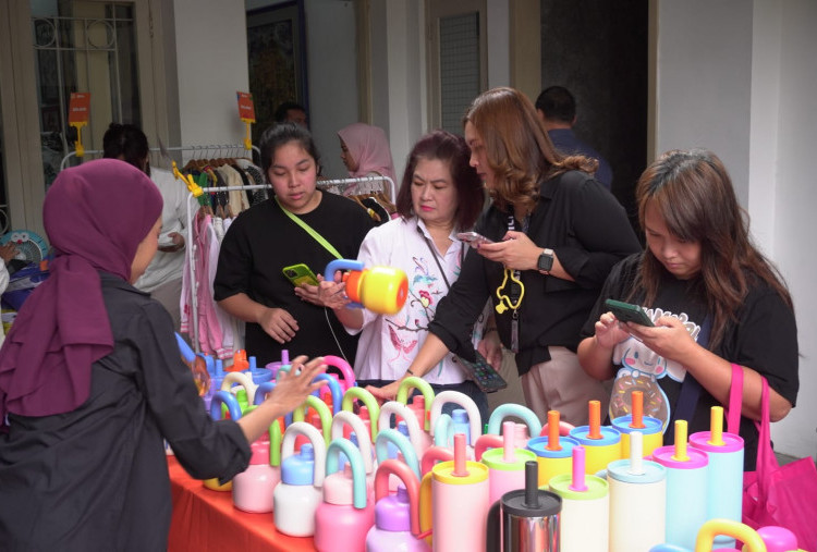 Thrift Market 3.0 X Silvia Siantar Banjir Pengunjung, Sajikan Preloved Eksklusif dan Harga Terjangkau