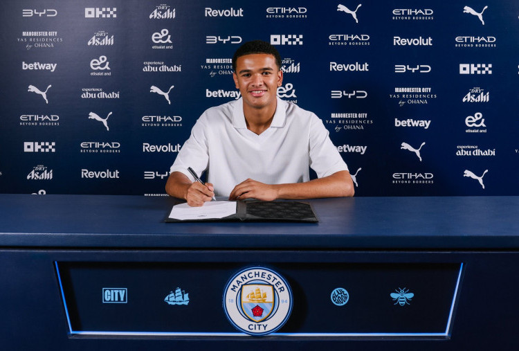 Operasi Senyap Manchester City Pulangkan Pierce Charles, Suksesor Jangka Panjang Ederson