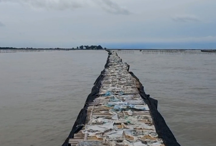 Biaya Pembanggunan Bagar Laut Tembus Miliaran Rupiah, Netizen: Nelayan Tangerang Sekaya Itu?