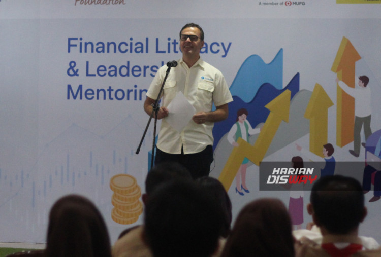 Selama periode program, tim dari Zurich juga akan terlibat aktif dalam memberikan pendampingan serta berbagi pengalaman dan inspirasi kepada siswa. Dengan demikian, para pelajar mendapatkan paparan tentang dunia usaha yang sesungguhnya, keterampilan yang dibutuhkan di masa depan, dan potensi kewirausahaan.