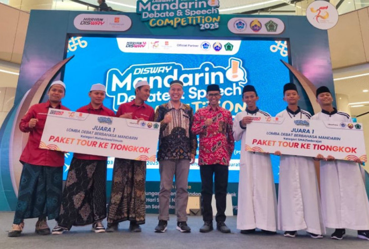 Disway Mandarin Debate and Speech Competition 2025, Al-Majidiyah Raih Juara 1 Lomba Debat Tingkat SMA