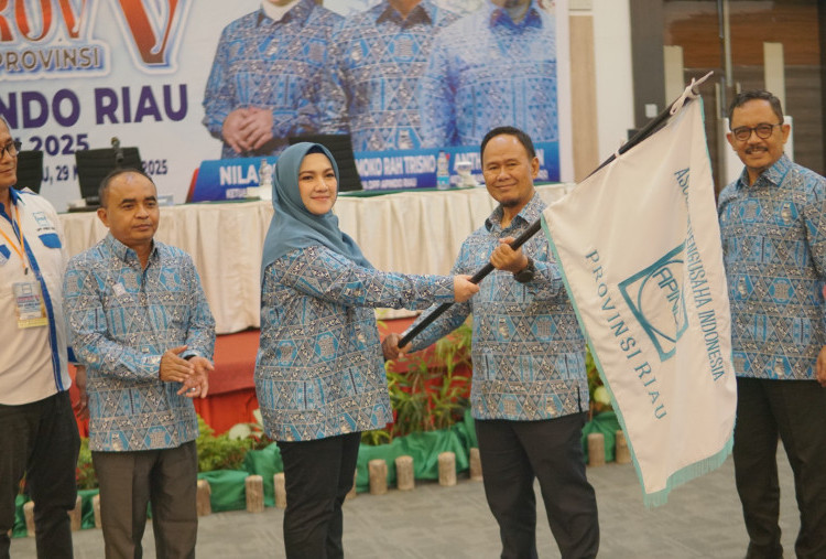 Terpilih Secara Aklamasi, Nila Riana Jadi Perempuan Pertama Pimpin DPP Apindo Riau 2025-2030