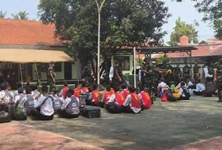 Efektifkah Kirim Anak ke Barak Militer untuk Latih Kedisiplinan? Ini Penjelasan Kemenkes