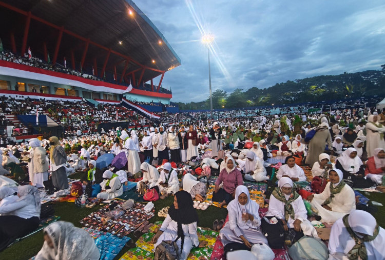Ratusan Ribu Nahdliyin Padati Stadion Gajayana Malang Ikuti Mujahadah Kubro 
