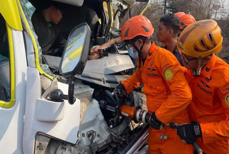 Gara-gara Asap Kebakaran Lahan Ganggu Jarak Pandang, 10 Kendaraan Terlibat Kecelakaan di Lampung