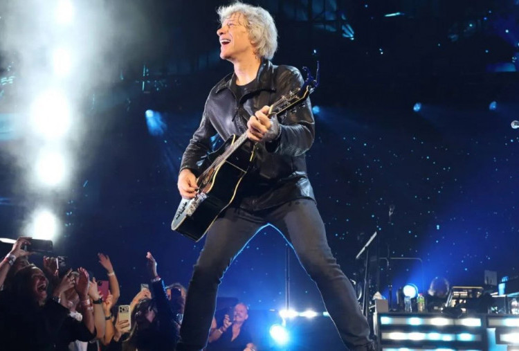 Infeksi Sinus, Jon Bon Jovi Tangguhkan Konser di Madison Square Garden