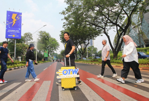 Nikmati Harga Gledek dengan diskon hingga 50% + 20% khusus pada pukul 17:00 - 21:00 WIB untuk berbagai kebutuhan perjalanan, baik domestik maupun internasional. (Raka Denny/Harian Disway)