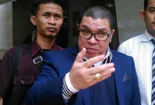 Razman Nasution Dicecar Dokter Oky Gegara Sebut Gaya Pacaran Vadel Badjideh Baik-Baik: Pembuktiannya Aja