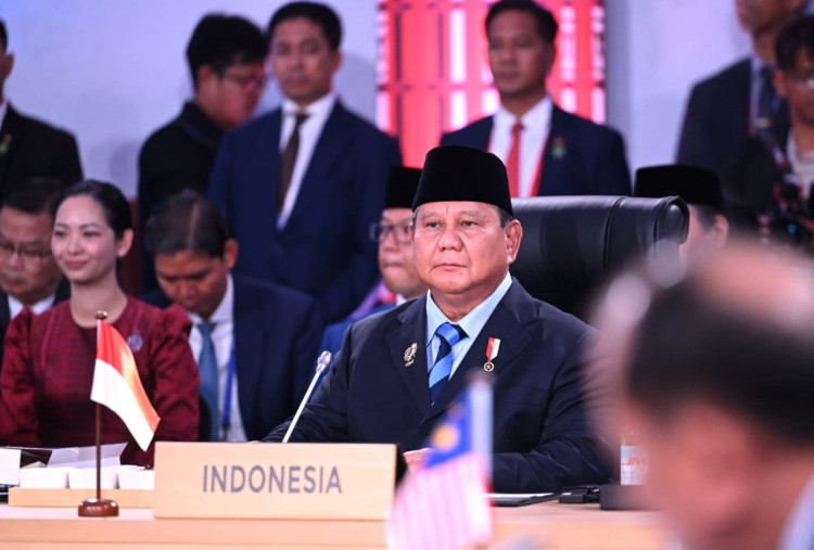 Hadiri Sesi Pleno KTT Ke-48 ASEAN, Prabowo Serukan ASEAN Perkuat Persatuan dan Perdamaian Kawasan